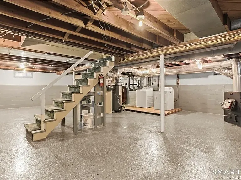 608 Stillson Rd — Photo 11