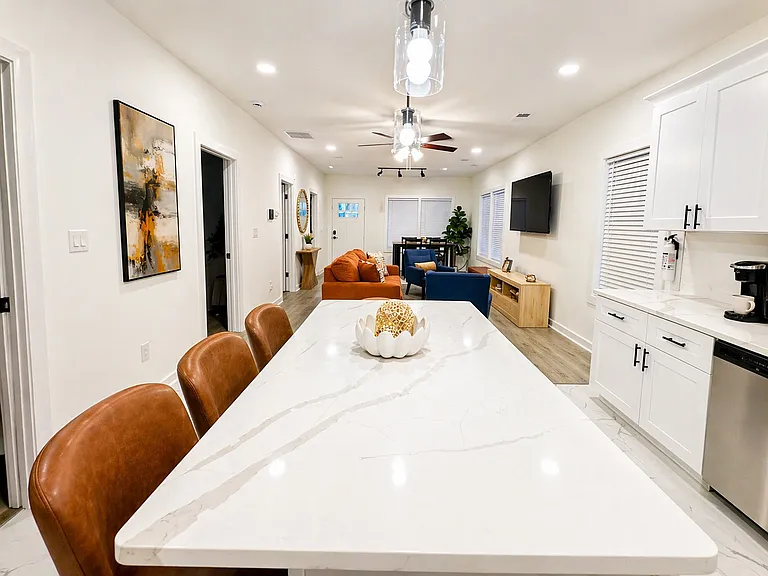 1051 Harwell St NW — Photo 9