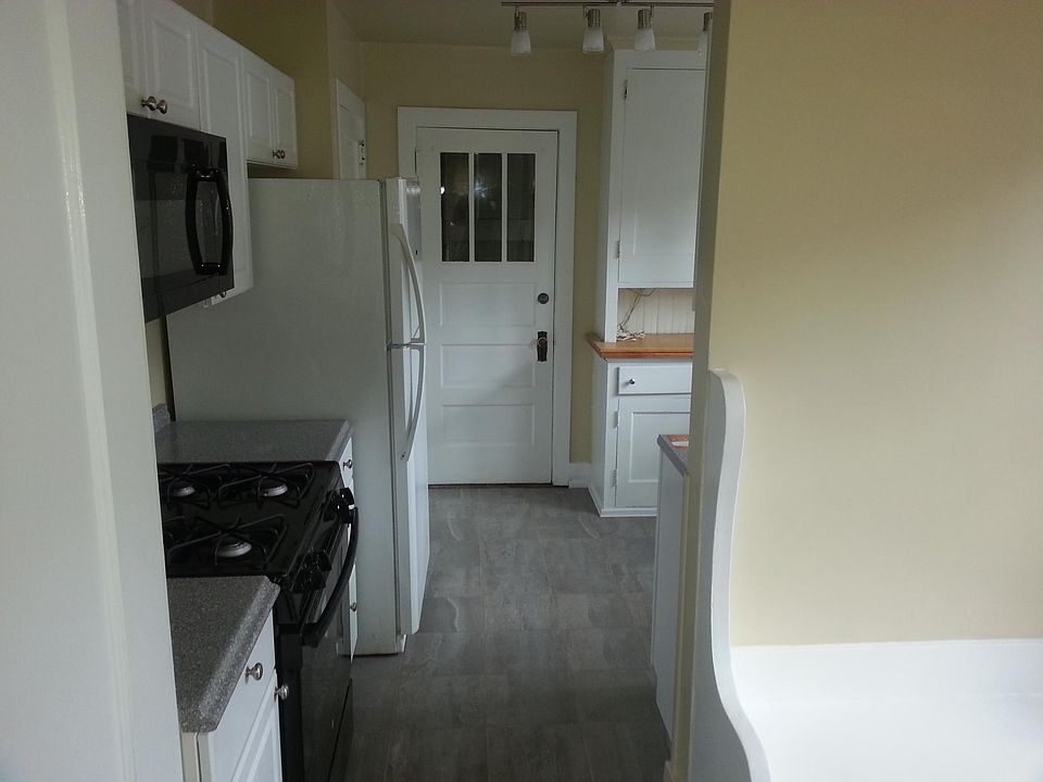 Spacious kitchen with room for a breakfast table