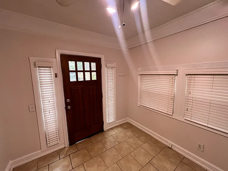 1568 Braeburn Dr SE — Photo 8