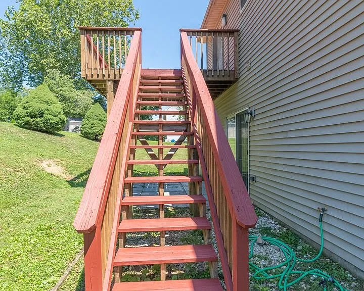 2072 Sheaffer Rd — Photo 6