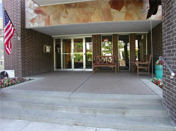 301 S Home Ave APT 401, Pittsburgh, PA 15202