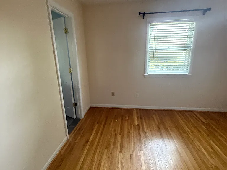 13510 Ellendale Dr — Photo 13