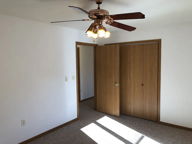 110 Jersey Ln #D — Photo 7
