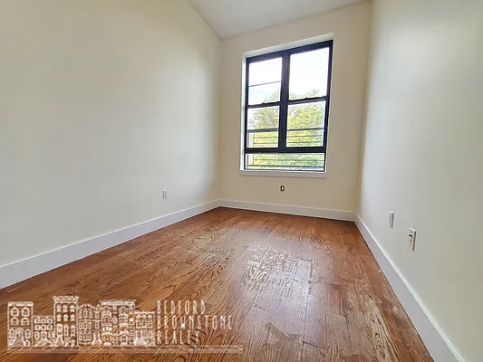 Rented by Bedford Brownstone Realty | media 7