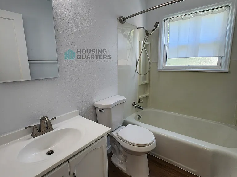 4120 W Sanson Ave — Photo 6