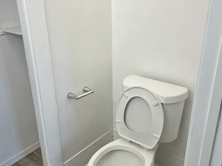 29 Neil St — Photo 15