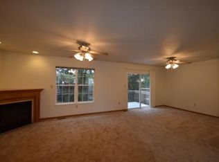 611 Jenny Lynn Ct, Pittsburgh, PA
