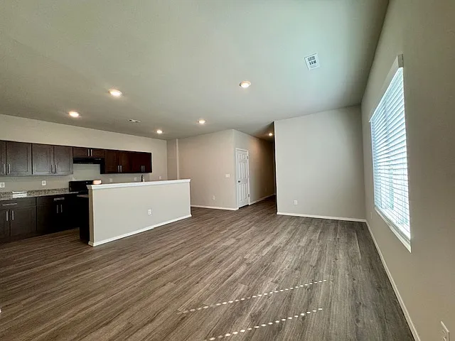 3079 S Saline Aly — Photo 5