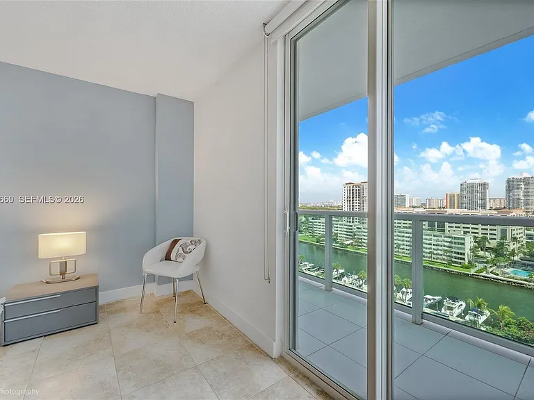 100 Bayview Dr #1231 — Photo 3