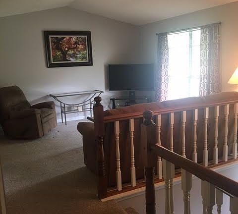 4th image of 151 N Brook Dr NE