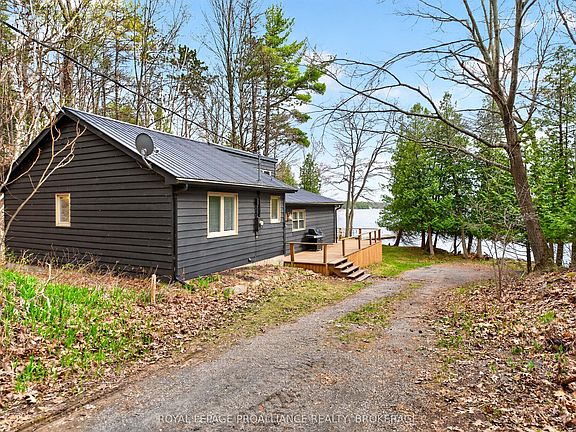 5th image of 224 Folly Rd