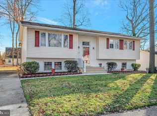 9 Sanford Dr, Newark, DE 19713