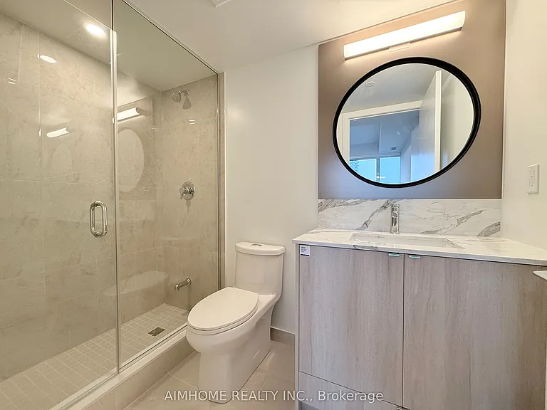 771 Yonge St #1606 — Photo 12