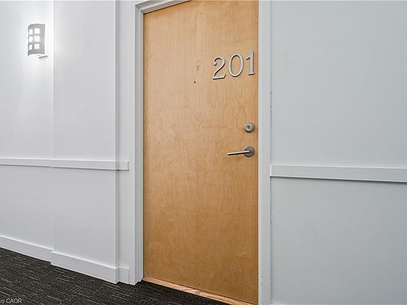 4th image of 42 Bridgeport Rd E #201