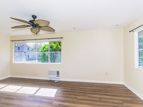 2nd image of 95-1071 Kaapeha St APT 98
