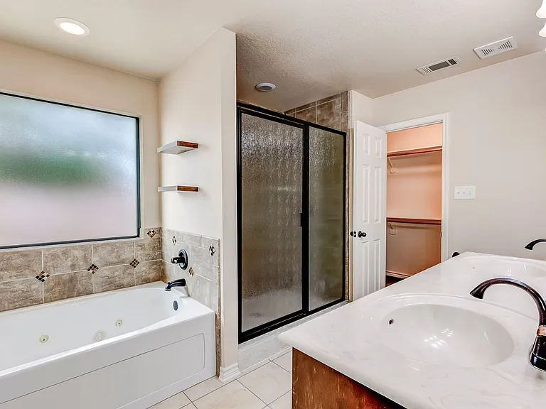 2405 Coy Dr — Photo 21