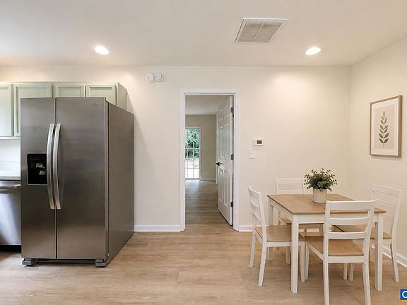 4th image of 117 Waterbury Ct