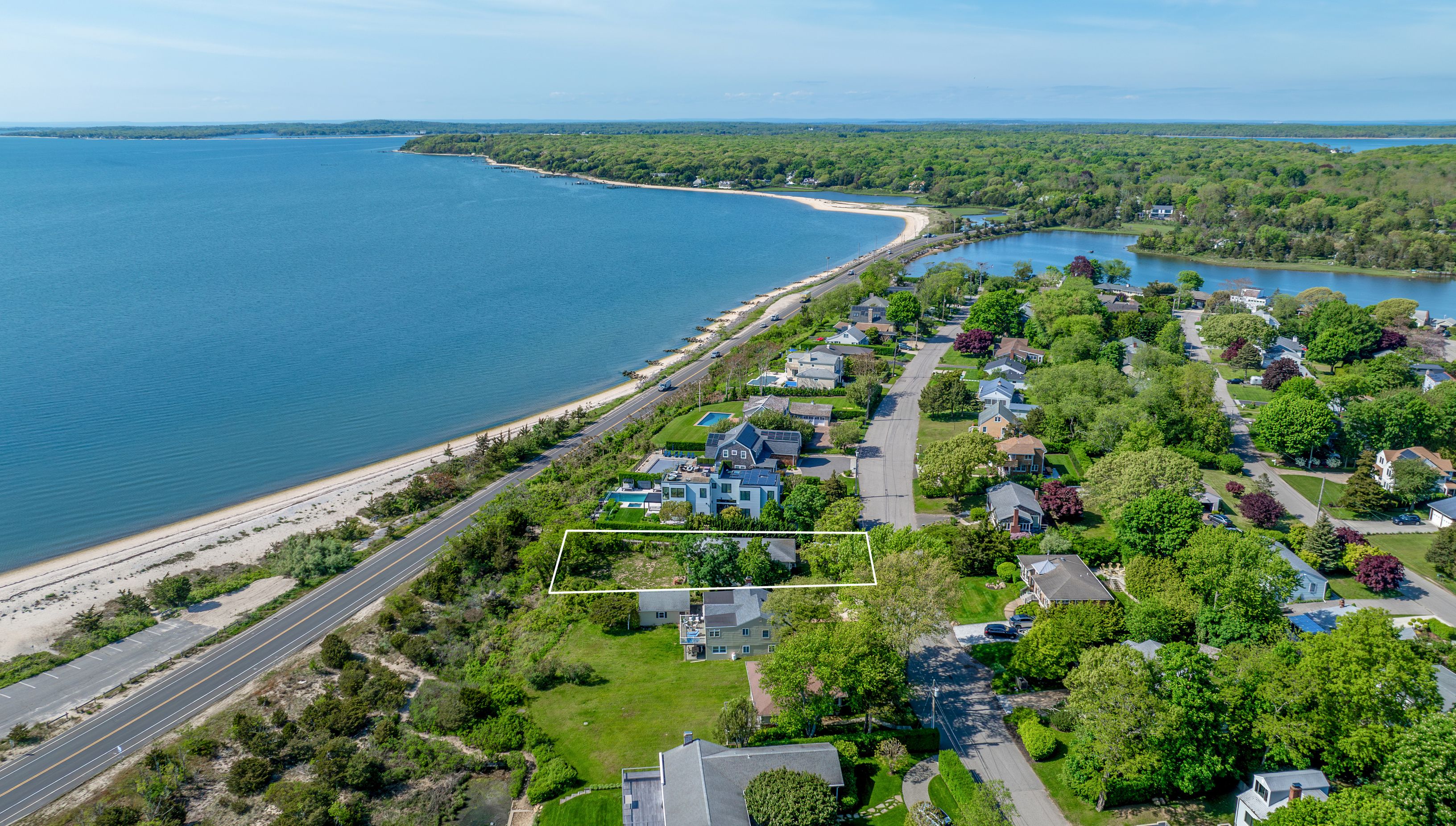 45 Cliff Dr, Sag Harbor, NY 11963 Out East