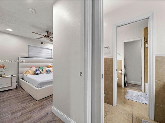 5th image of 1453 S Liberty Ave #1453D