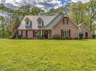 300 Johnston Rd, Benton, MS 39039