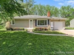 691 Wells St NE, Grand Rapids, MI 49525