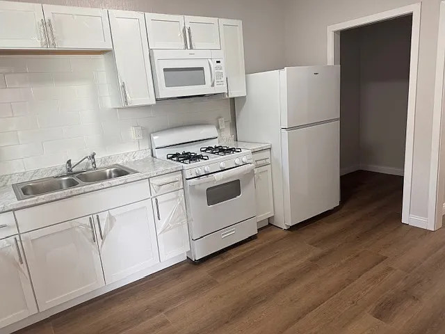 1119 N Underhill St #B — Photo 10