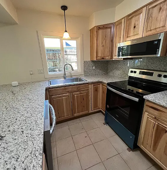 625 Davis Dr #1 — Photo 1