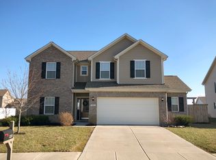 2221 Foxfire Ct, Greenfield, IN 46140