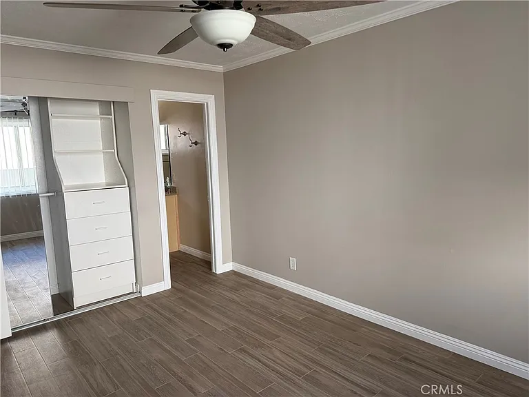21112 E Brookport St — Photo 9