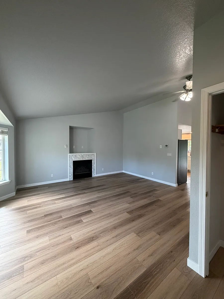 Building Photo - 3144 NE Cromwell Ct