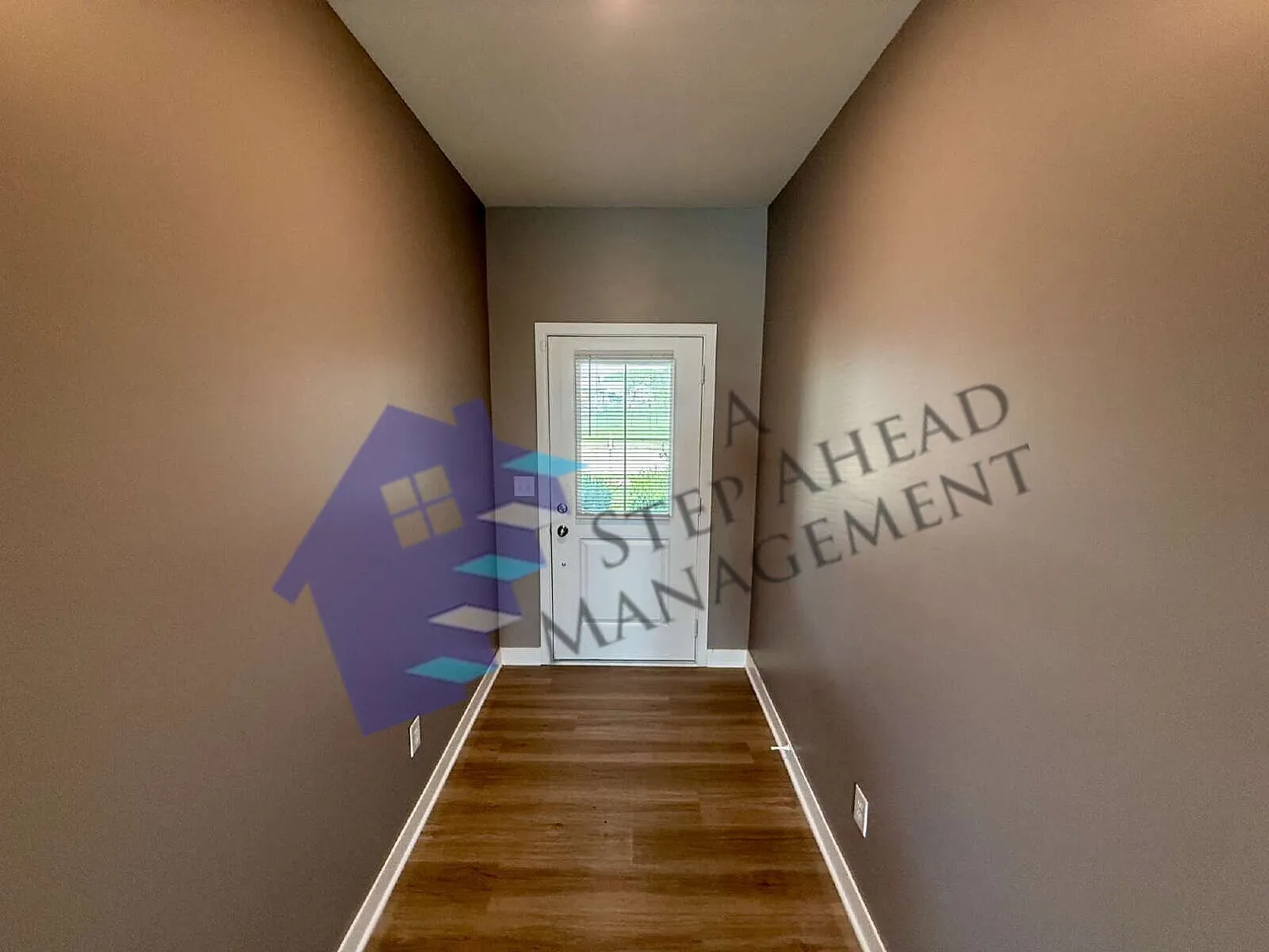 4725 W Safford Dr — Photo 3