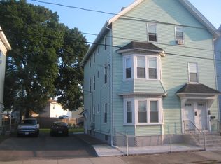 73 Gooding St #3RD, Pawtucket, RI 02860