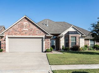 2224 SW 55th St, Lawton, OK 73505