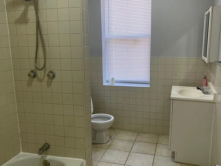 1311 Medary Ave #II — Photo 2