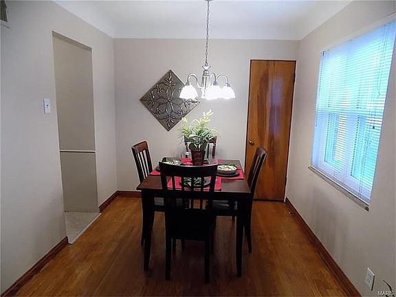 3rd image of 4319 Grasso Ave