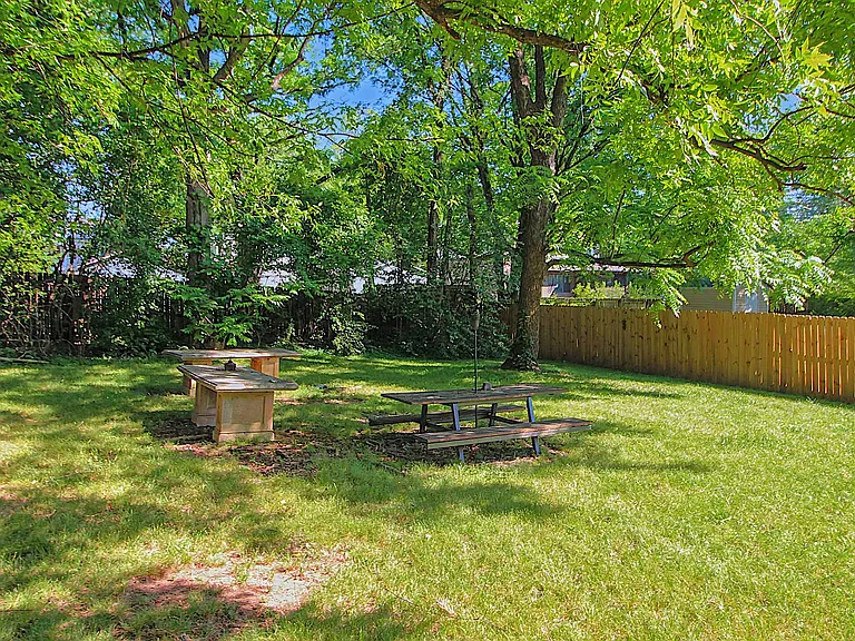 1228 Pegram St — Photo 25