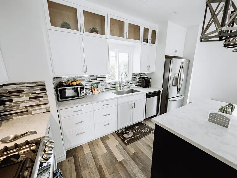 11682 Erwin St — Photo 31
