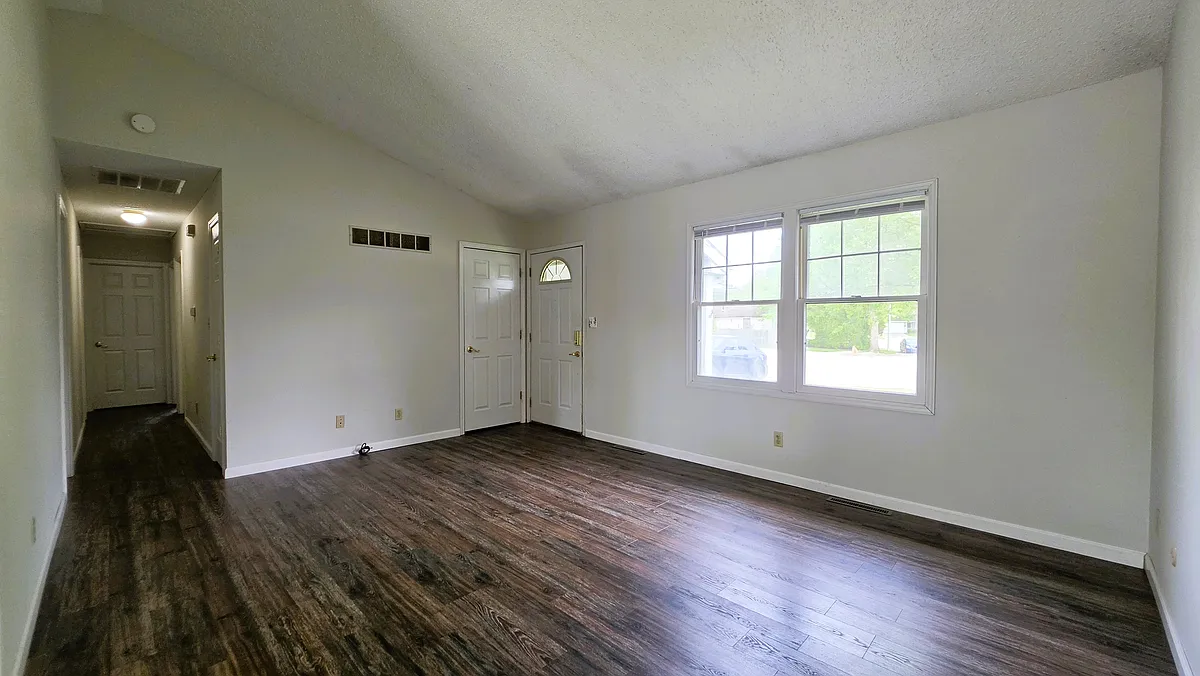 Building Photo - 3013 Barrybrook Ct