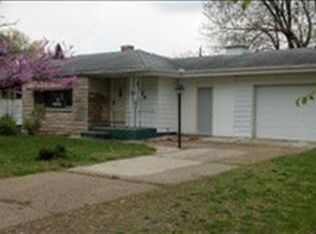 2228 Roys Ave, Elkhart, IN 46517