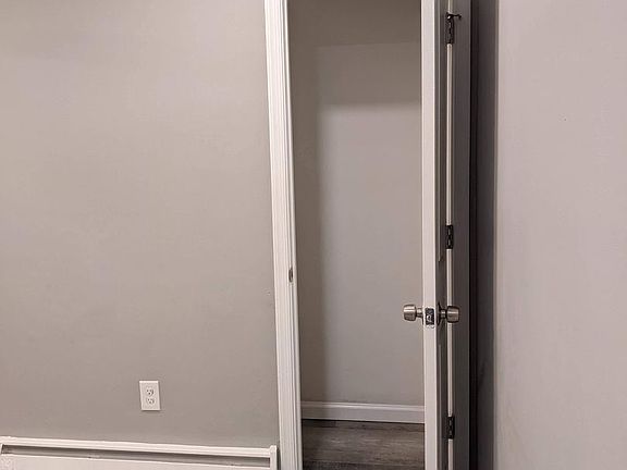 5th image of 102-104 S 3rd St #11008501
