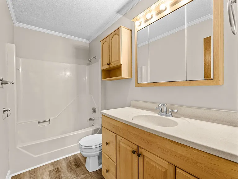 934 Welsh Ln — Photo 11
