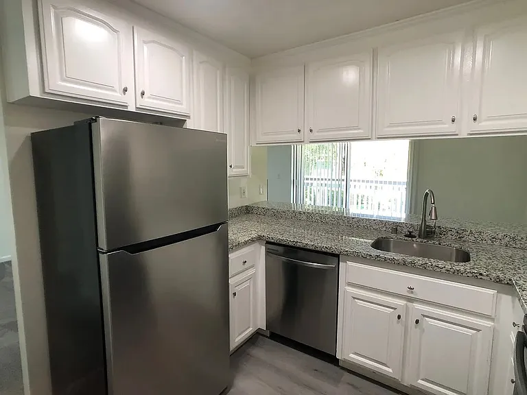 2254B Almaden Rd #1 — Photo 8