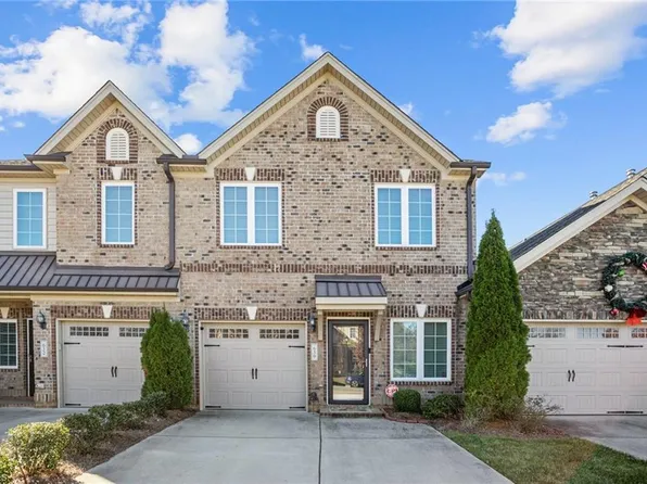 630 Nikyle Cir, High Point, NC 27265