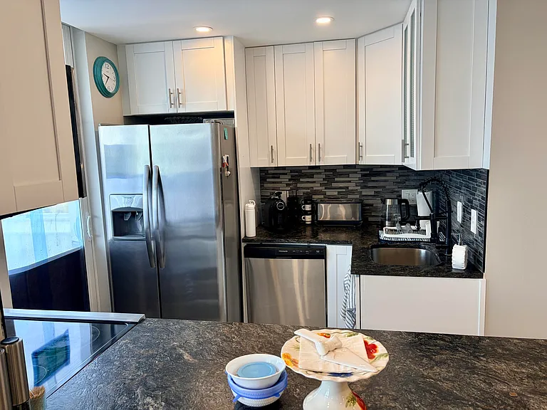 1505 N Riverside Dr #1403 — Photo 11