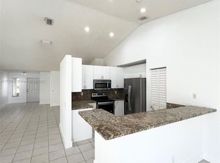 1427 Presidio Dr #1427, Fort Lauderdale, FL 33327