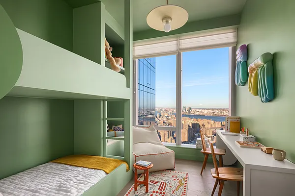 Sold by Extell Marketing Group | media 10