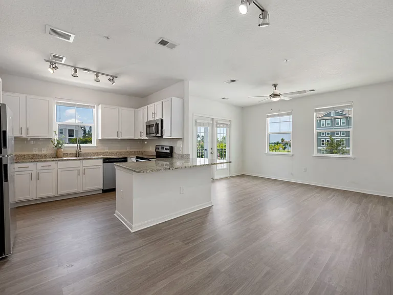Preserve at Riverwalk Apartments — Photo 22