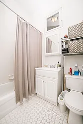 Rented by Jonathan Wachtel, LREB