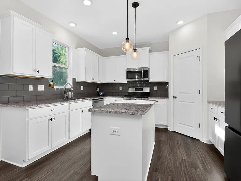 7132 Wheyfield Dr — Photo 12